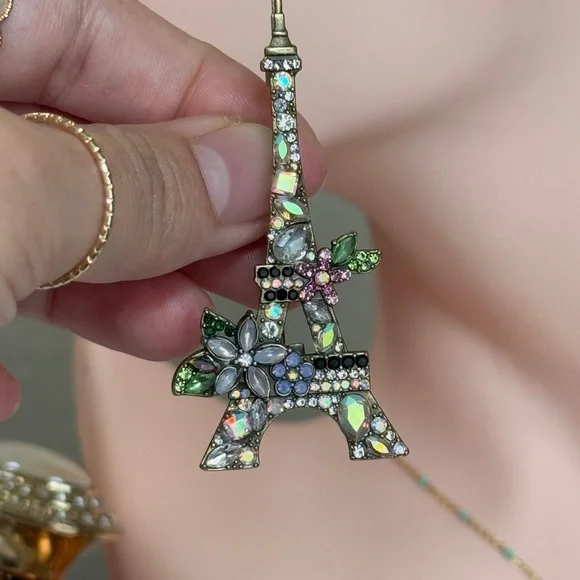 ⚜️ Colorful Eiffel Tower Brooch - Picture 6 of 7